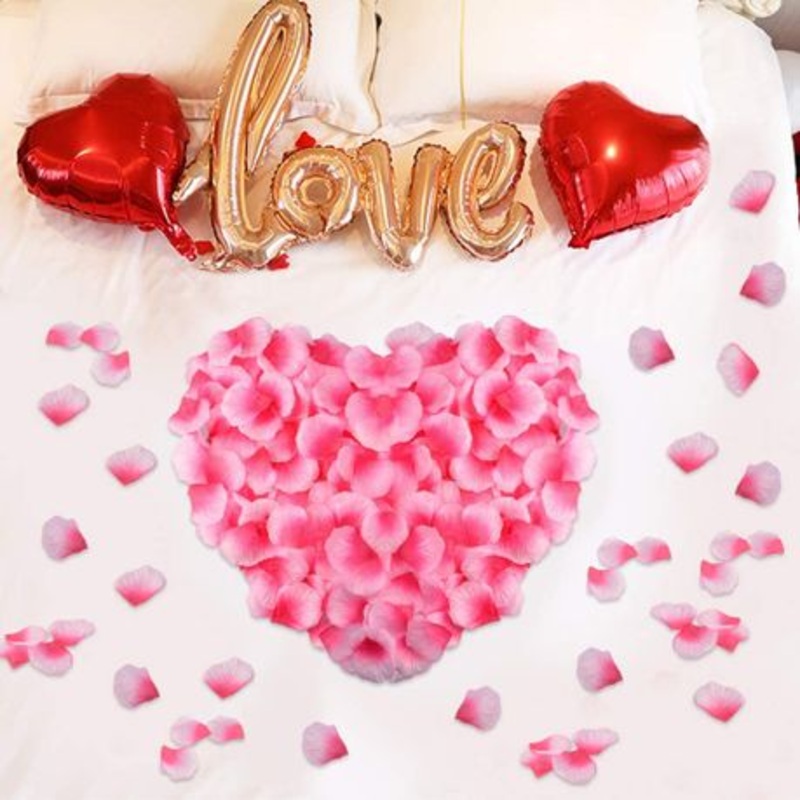 Artificial Rose Petals 150pack