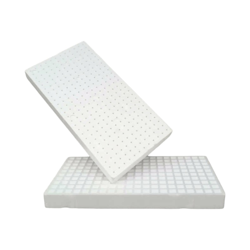Seedling Trays Polystyrene  128-Square Cavity