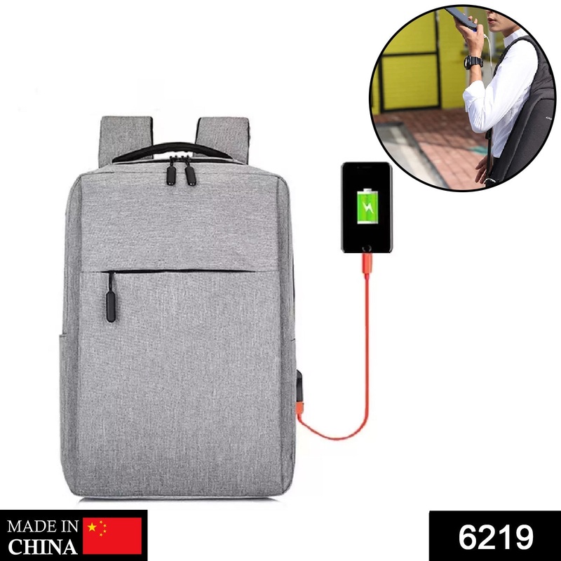 6219 GREY TRAVEL LAPTOP BACKPACK WITH USB CHARGING PORT