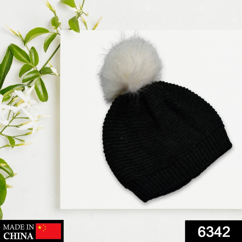 6342 Men’s and Women’s Skull Slouchy Winter Woolen Knitted Black Inside Fur Beanie Cap.