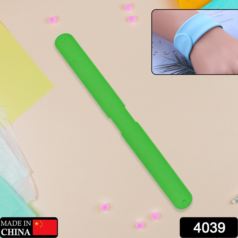 4039 Slap Bracelets for Kids Boys Girls – Silicone Spiky Snap Wristbands (Multicolor)