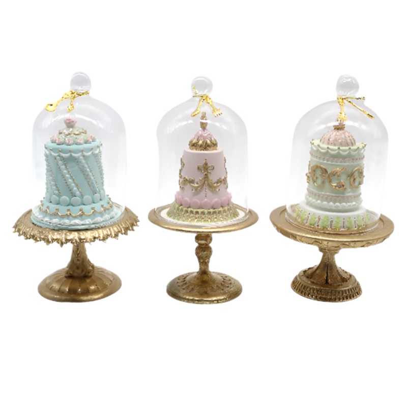CAKE IN CLOCHE DECORATION