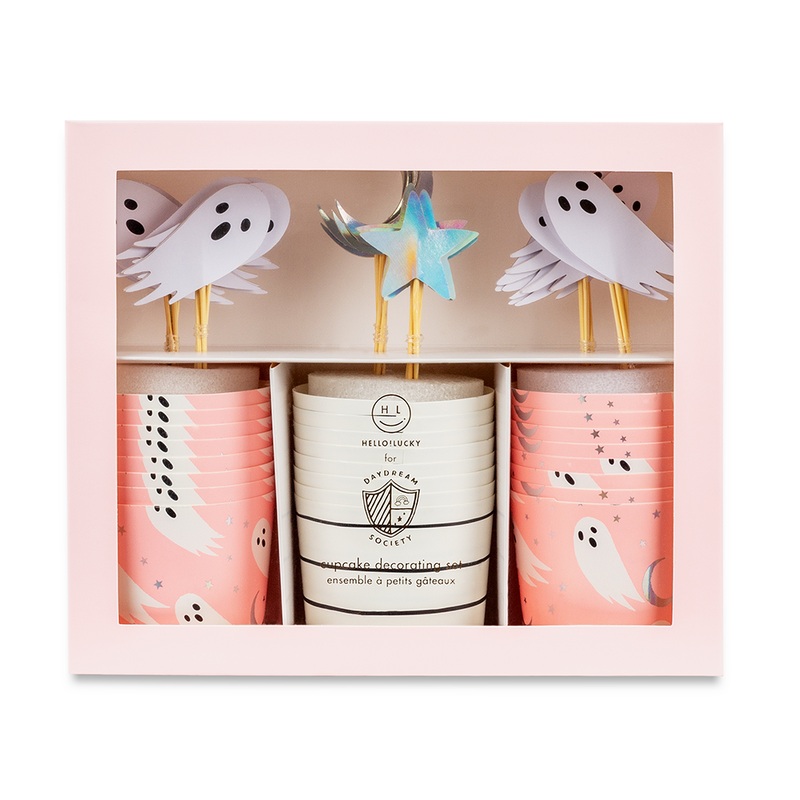 SPOOKED CUPCAKE DECORATING SET