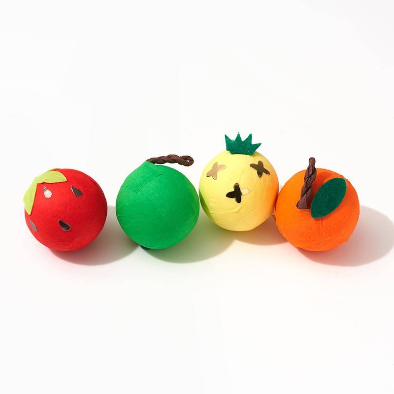 FRUIT SURPRISE BALLS