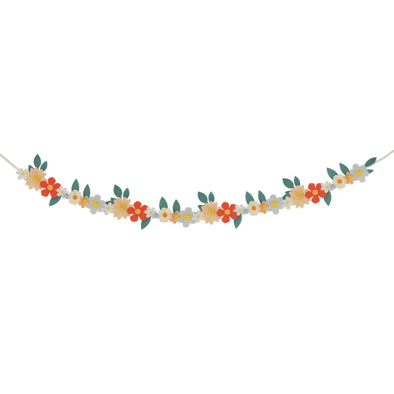 FELT FLOWER GARLAND