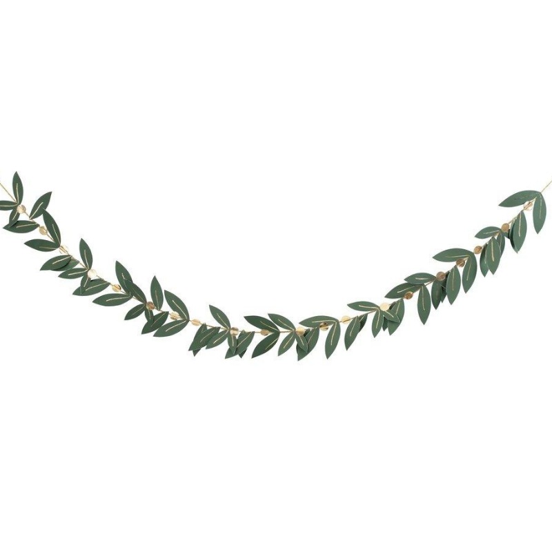 FESTIVE FOLIAGE GARLAND
