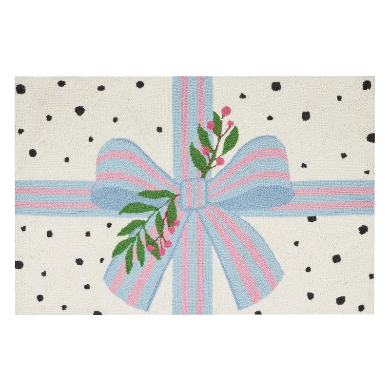 HOLIDAY PRESENT HOOK RUG