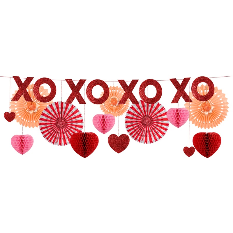 HONEYCOMB HEARTS GARLAND