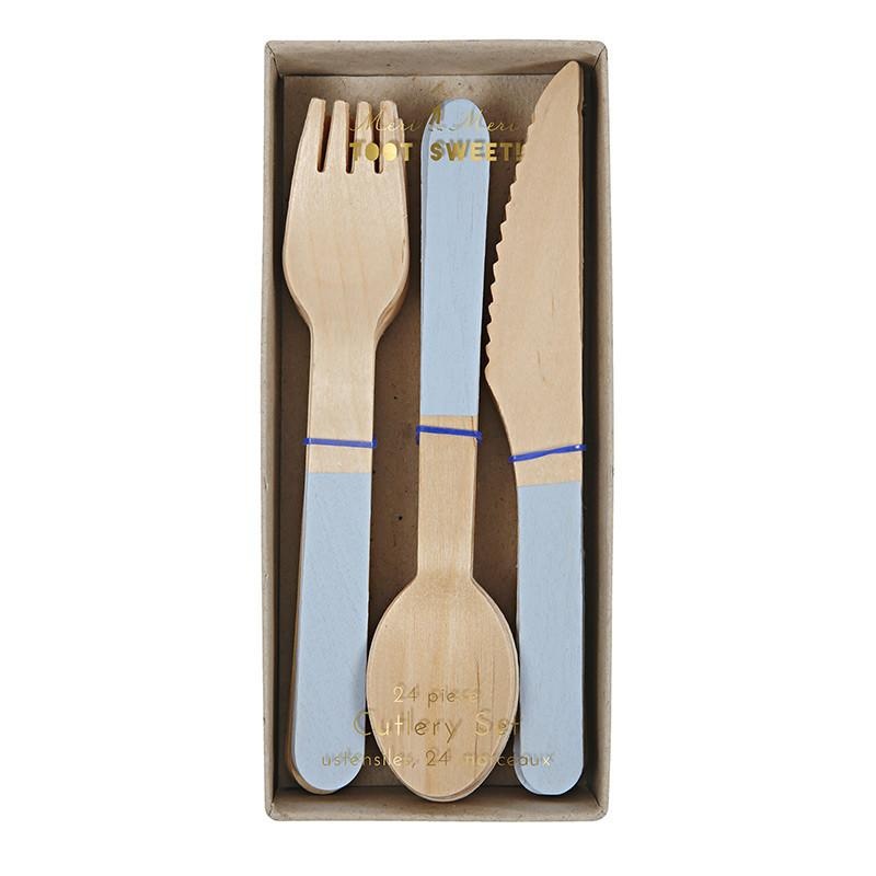 PASTEL BLUE WOODEN CUTLERY