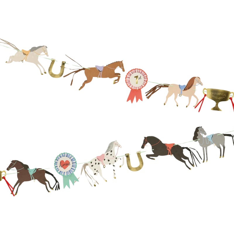 HORSE GARLAND