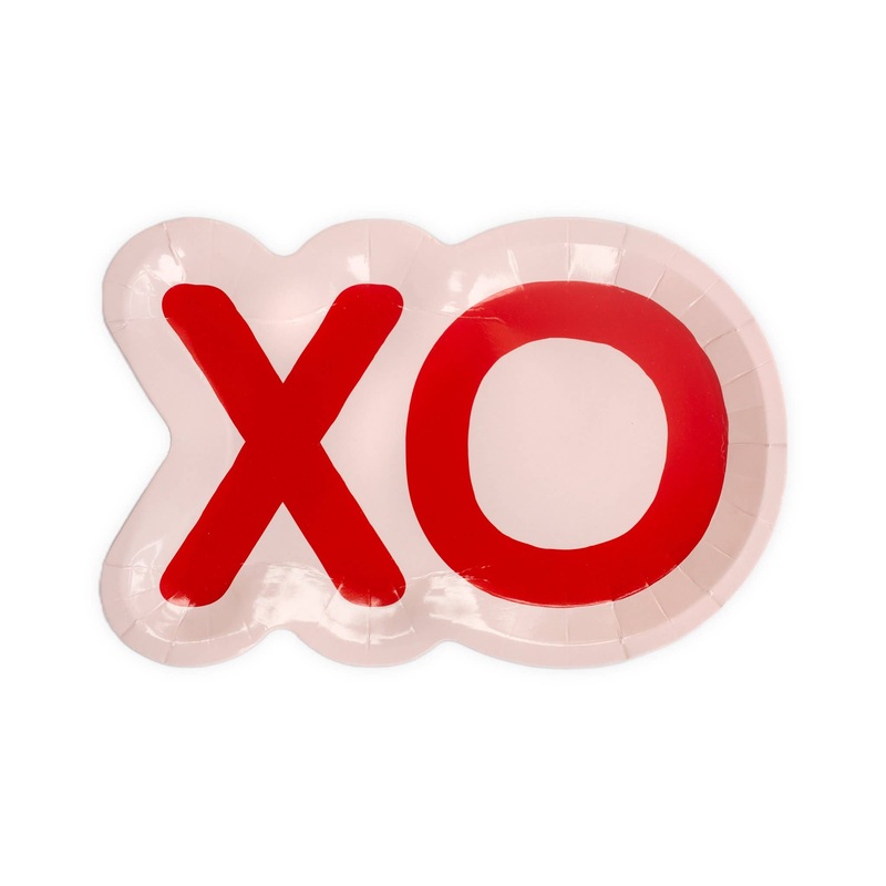 XO VALENTINE’S DAY PLATES
