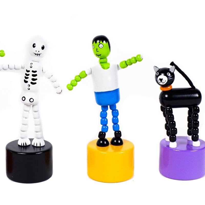SPOOKY FRIENDS COLLAPSABLE WOODEN TOY
