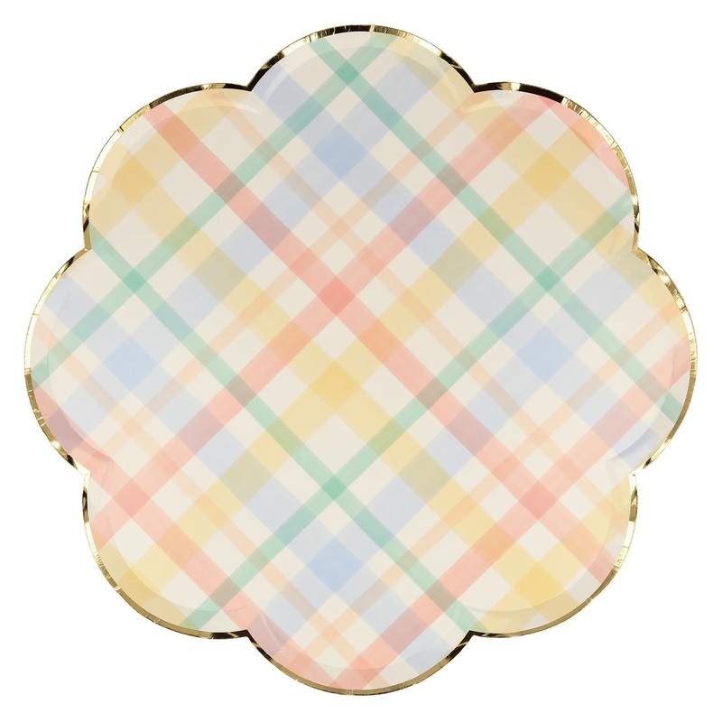 PLAID PATTERN DINNER PLATES