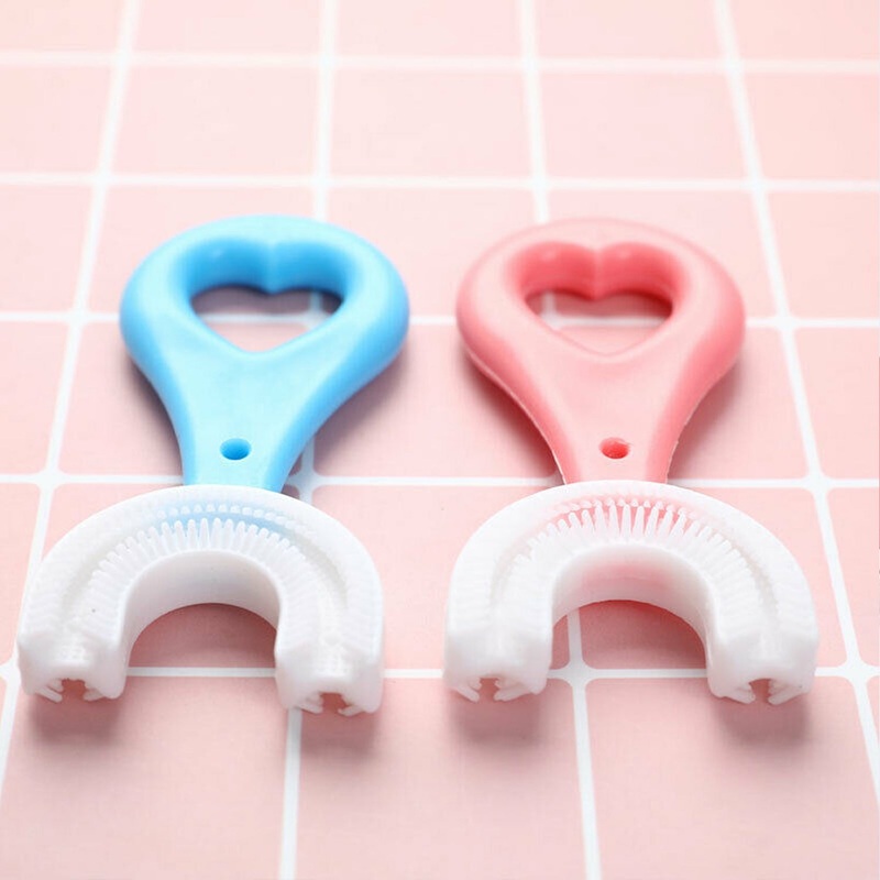 Kids U S Tooth Brush used in all kinds of household bathroom places for washing teeth of kids, toddlers and childrens easily and comfortably.