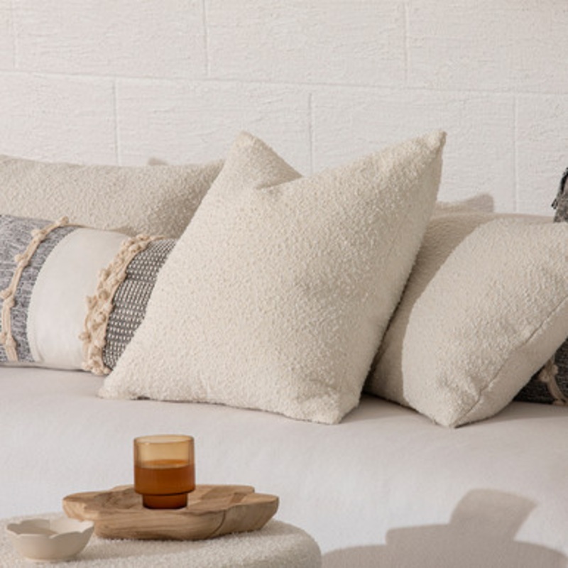 Ava Large Square Boucle Cushion [MUSLAVABC22B]
