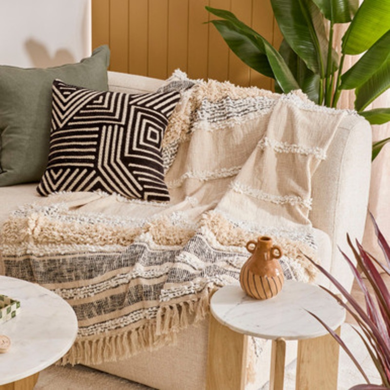 Alby Tufted Throw [MUSLALBTT23]