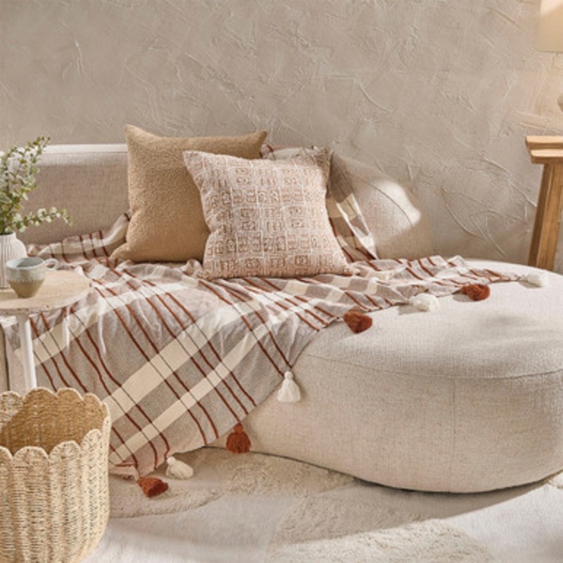 Nairobi Tassel Throw [HABLNAIRO25]
