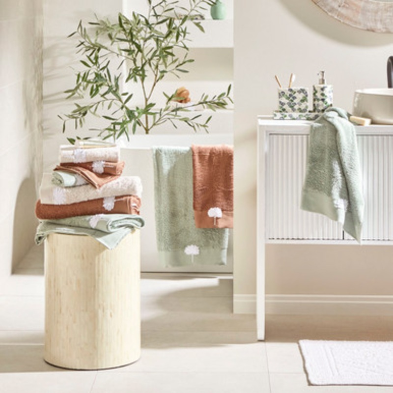 Tamara Palm Cotton Bamboo Bath Towel Range [MUSBTAMAW25]