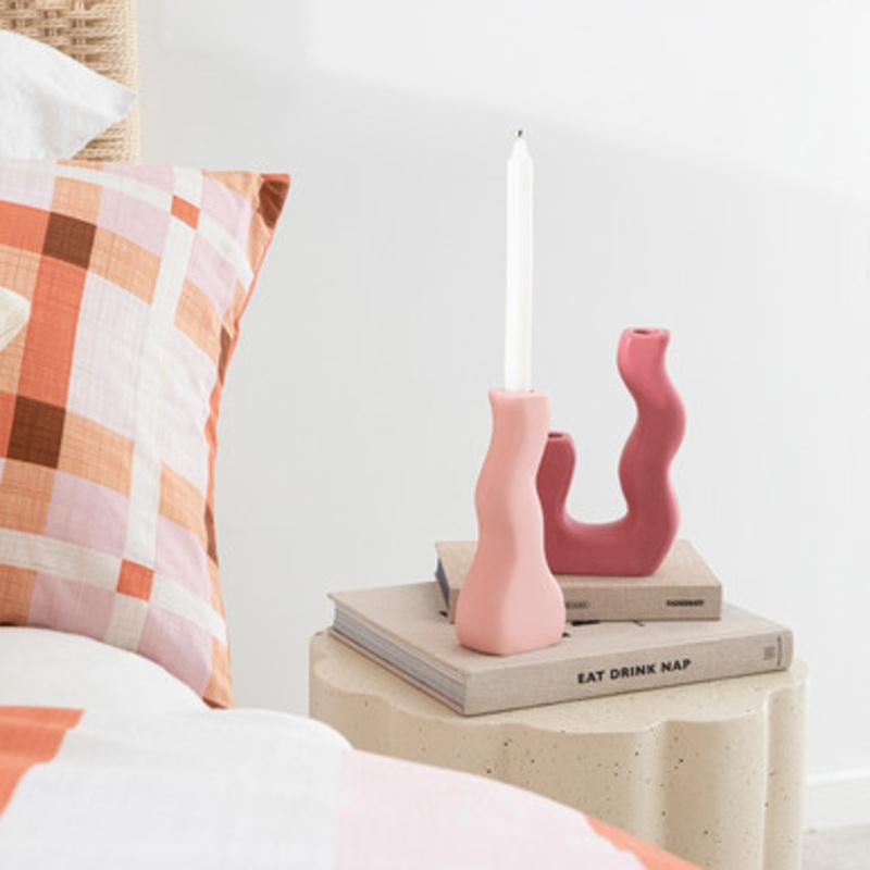 Olivia Pink Candle Holder [MUSLOLIVIW23A]