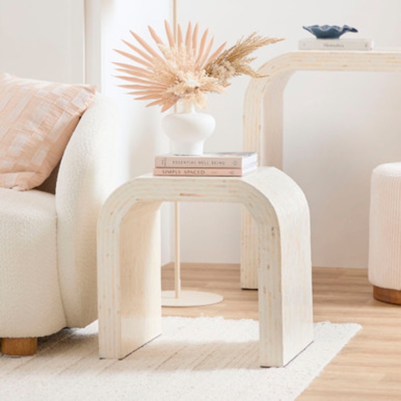 Neri U Shaped Side Table [MUSLNERIS24]