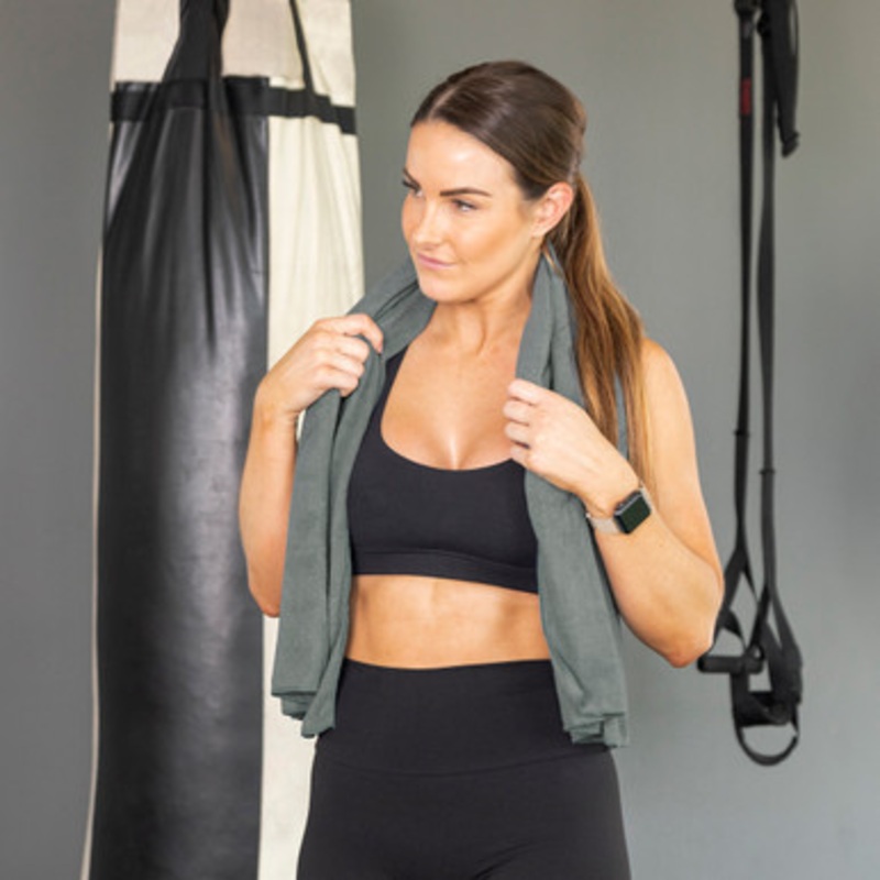 Energize Microfibre Charcoal Sports Towel [ESSAENERG18G]