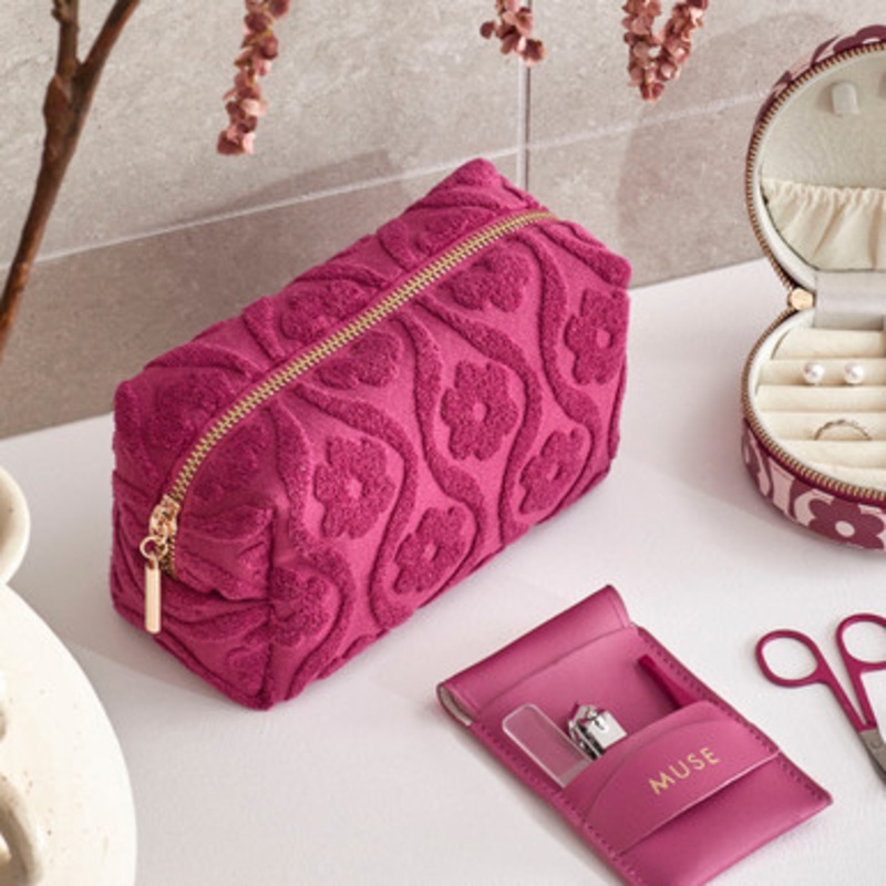 Daisy Travel Cosmetic Bag [MUSDCBAW25]