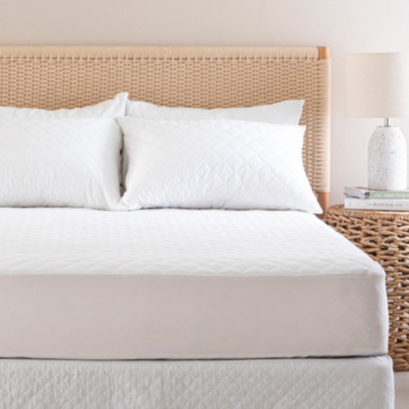 Hypoallergenic Mattress Protector [GREBHYPMP22]