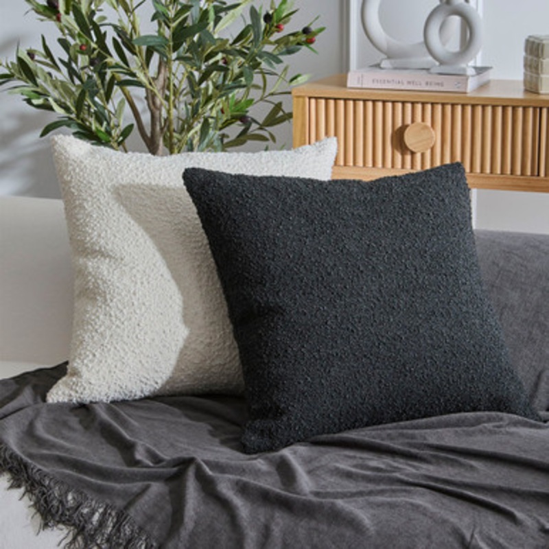 Ava Square Boucle Cushion [MUSLAVABC22A]