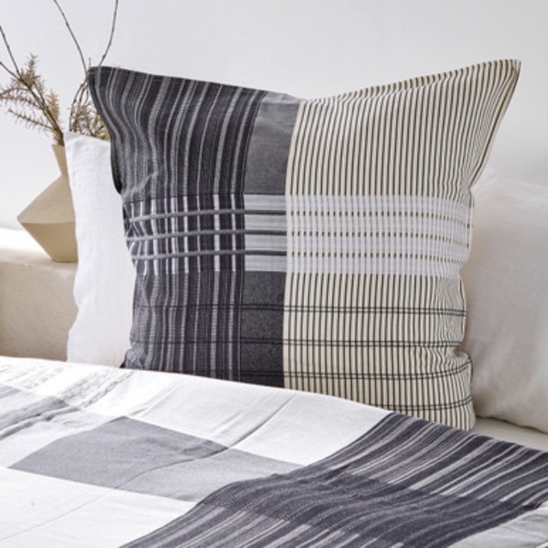 Carter Check European Pillowcase [HABBCARTEU24]