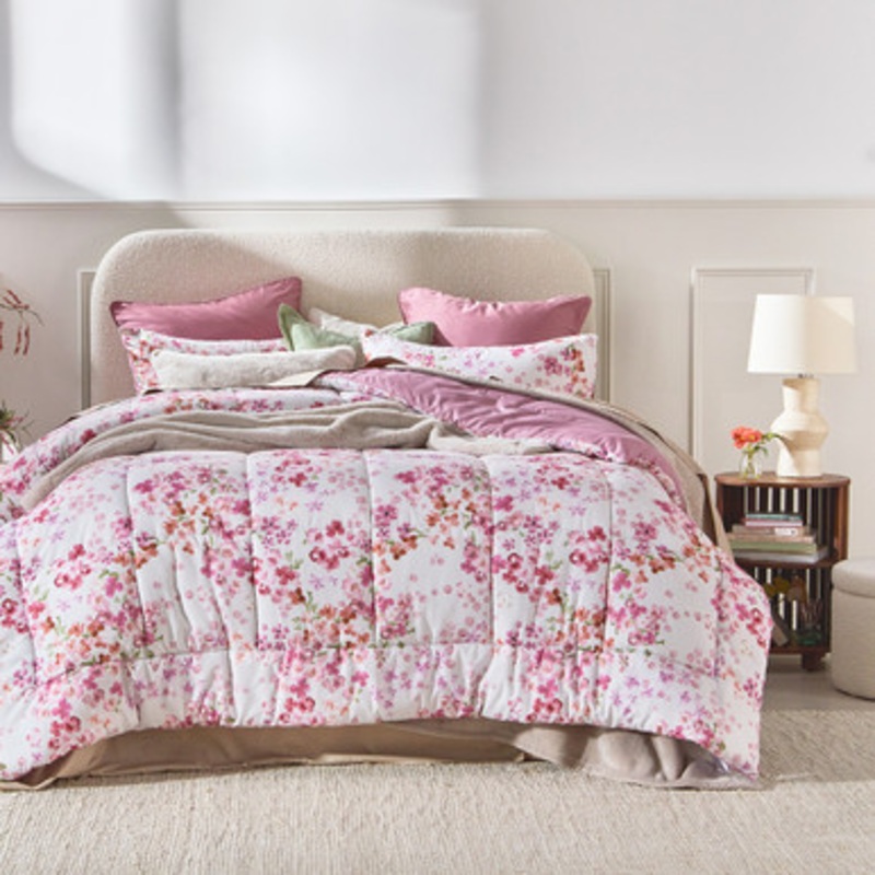 Lyla Floral Pink Reversible Comforter Set [ESSBLYLA23A]